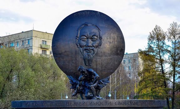 03_quangtruonghochiminh-03