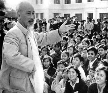 Lời chúc mừng năm mới 1958