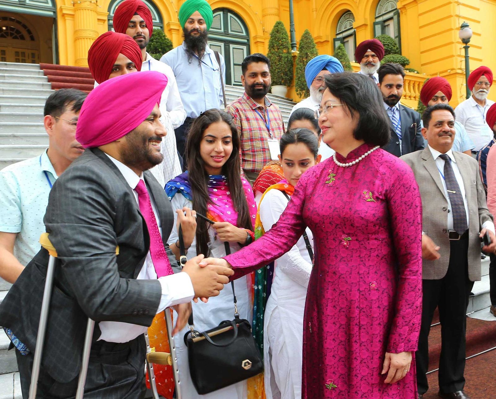 pho_chu_tich_nuoc_dang_thi_ngoc_thinh_tiep_doan_dai_bieu_nhan_dan_an_do-1