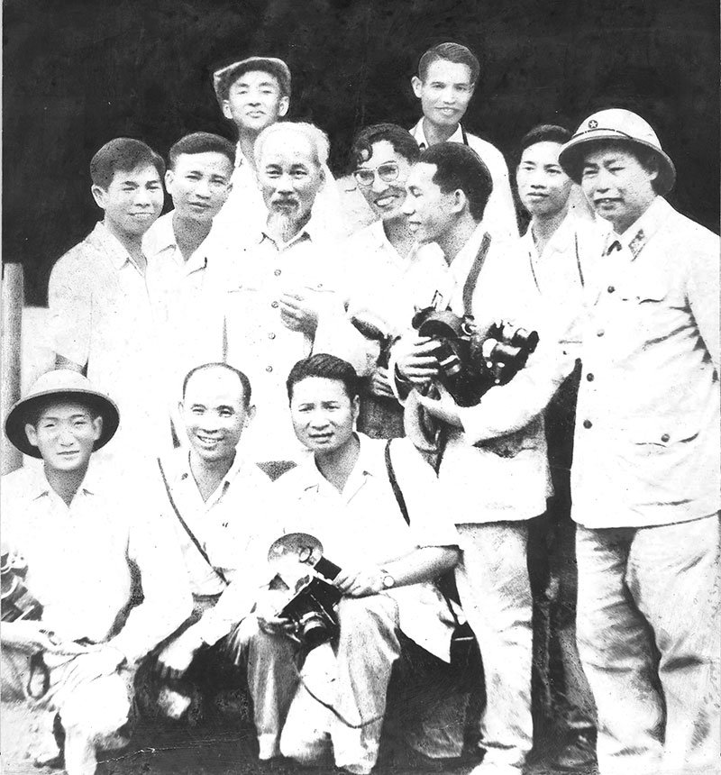 quan_diem_hcm_ve_bao_chi_truyen_thong_4