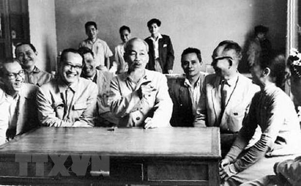 ttxvn_2502bac_ho Cau chuyen xuc dong ve buc tuong ban than Bac Ho o Con Dao hinh anh 1